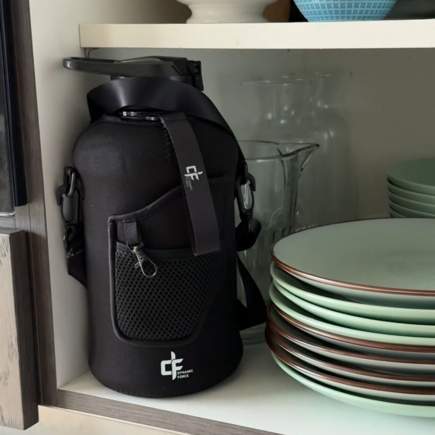 Grote Waterfles 2,2 Liter met Handvat – 2200 ML Drinkfles met Rietje & Bidon - BPA Vrij – 2.2 L - Zwart - Dynamic Force